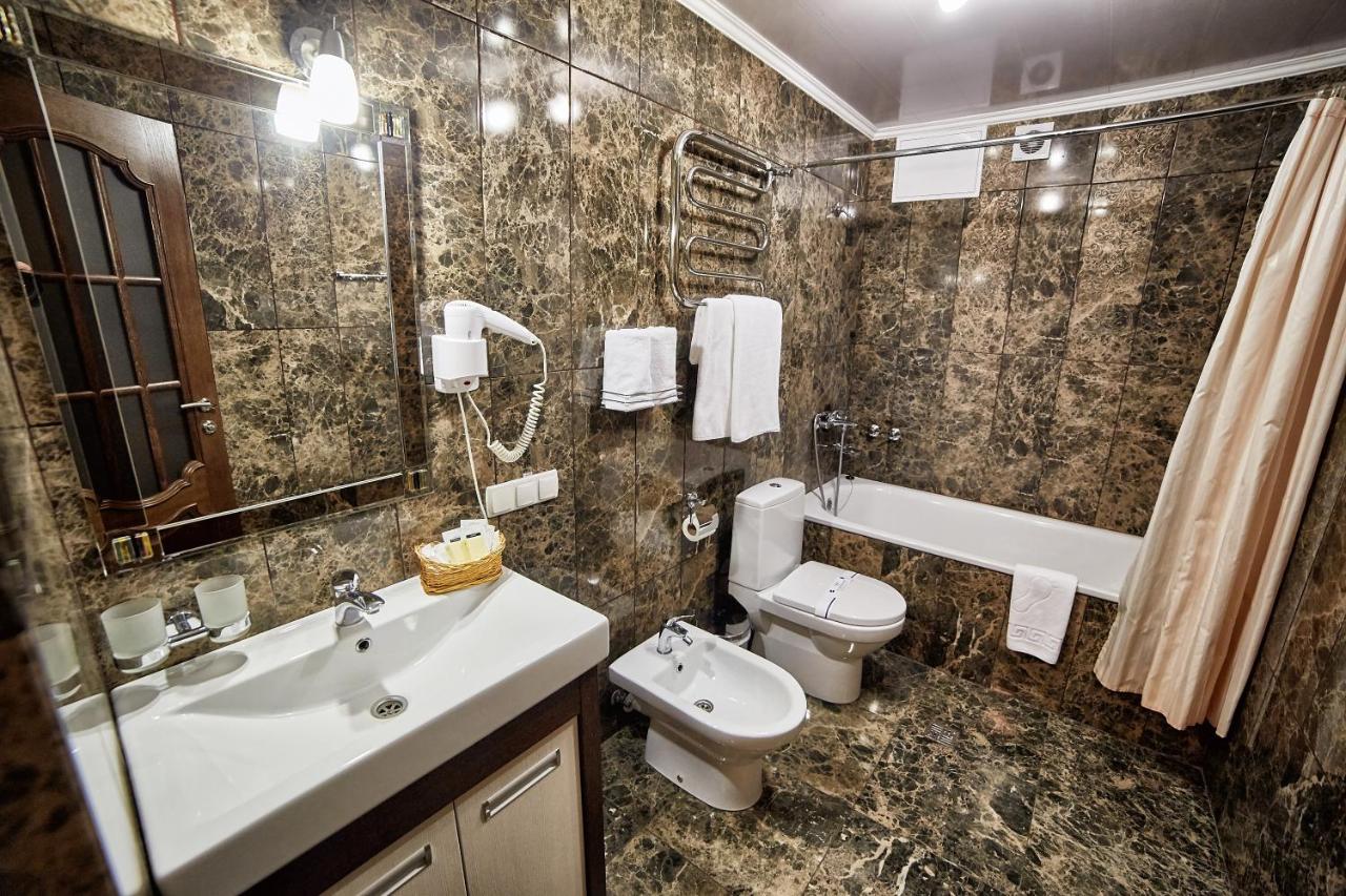 Hotel Lviv Hotel