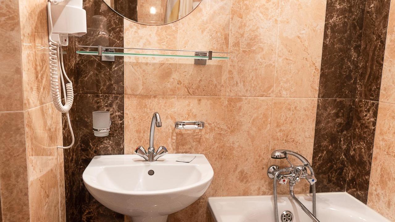 Hotel Lviv Hotel 3*