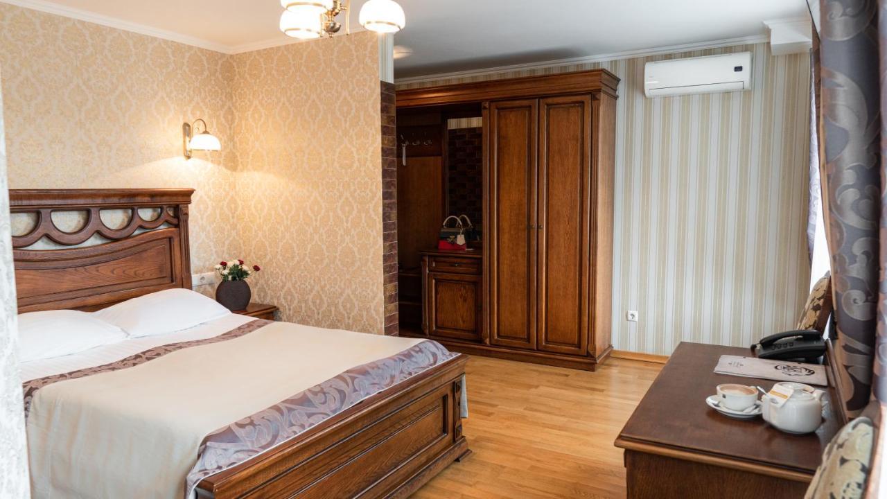 Отель Отель Львов 3*