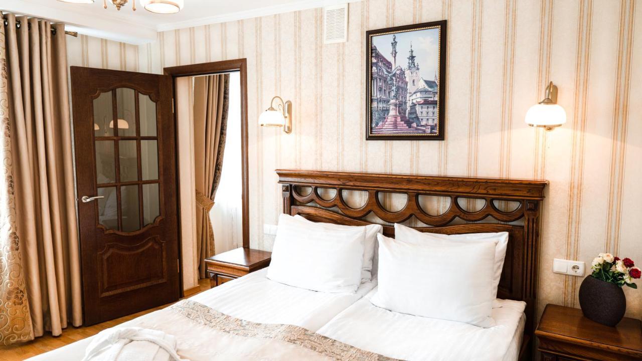 Hotel Lviv Hotel