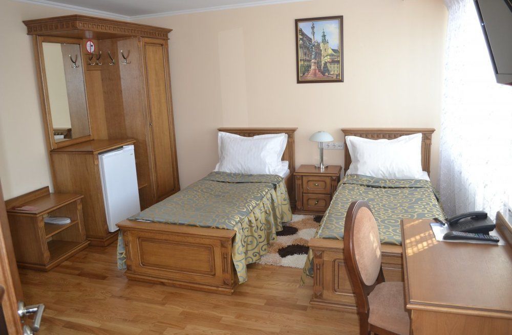 Hotel Lviv 3*